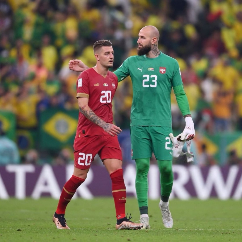 عاجل.. مدرب صربيا ينفعل بسبب استبعاد سيرجي سافيتش.. ماذا حدث؟
