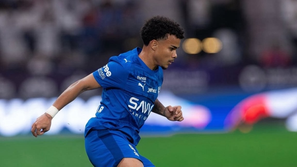 الهلال يرفض عرضًا محليًا لإعارة كايو سيزار 