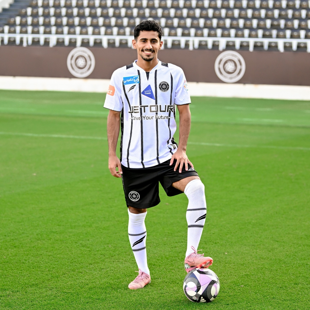 الشباب يعلن التعاقد مع سعد بالعبيد