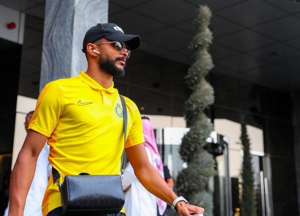 جلسات علاجية لتجهيز عبدالإله العمري في النصر