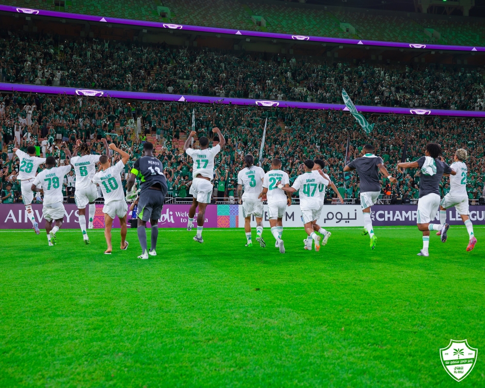 جاهزية محترف الأهلي لمواجهة الهلال