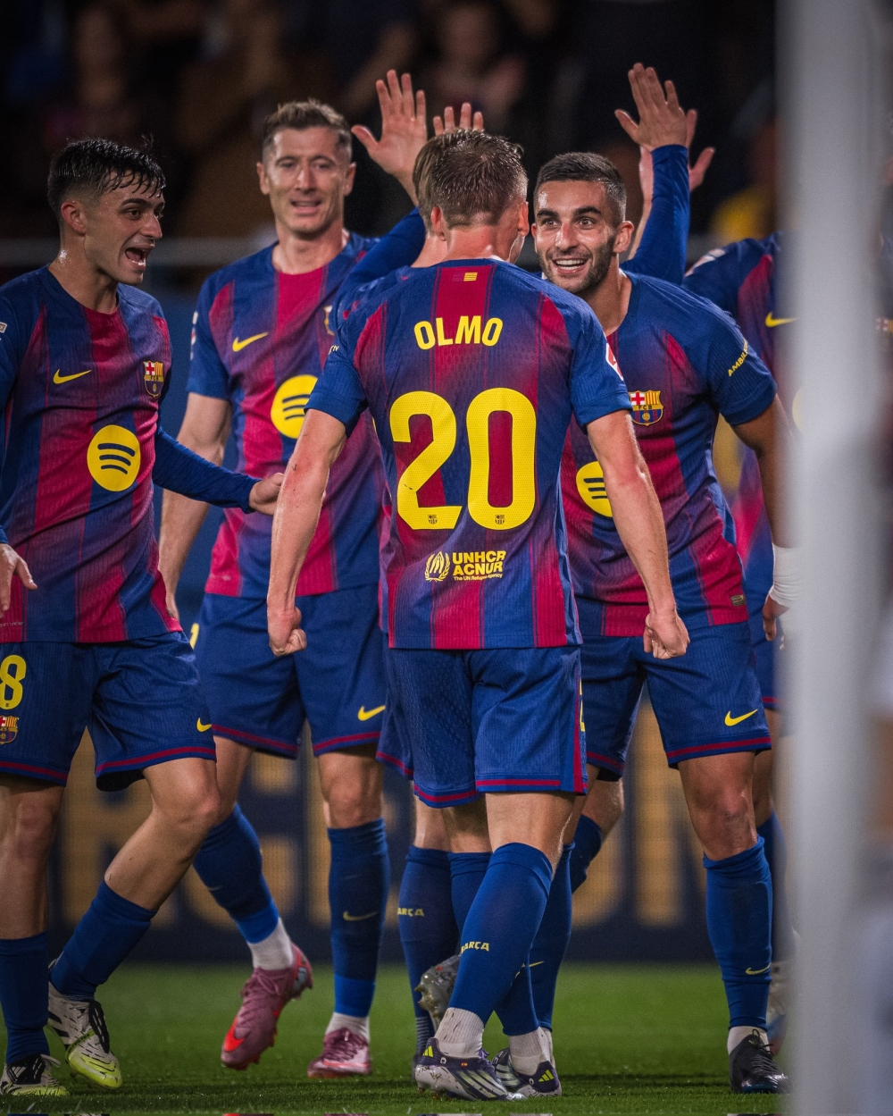  برشلونة يلاحق الريال على الصدارة بثلاثية أمام خيتافي