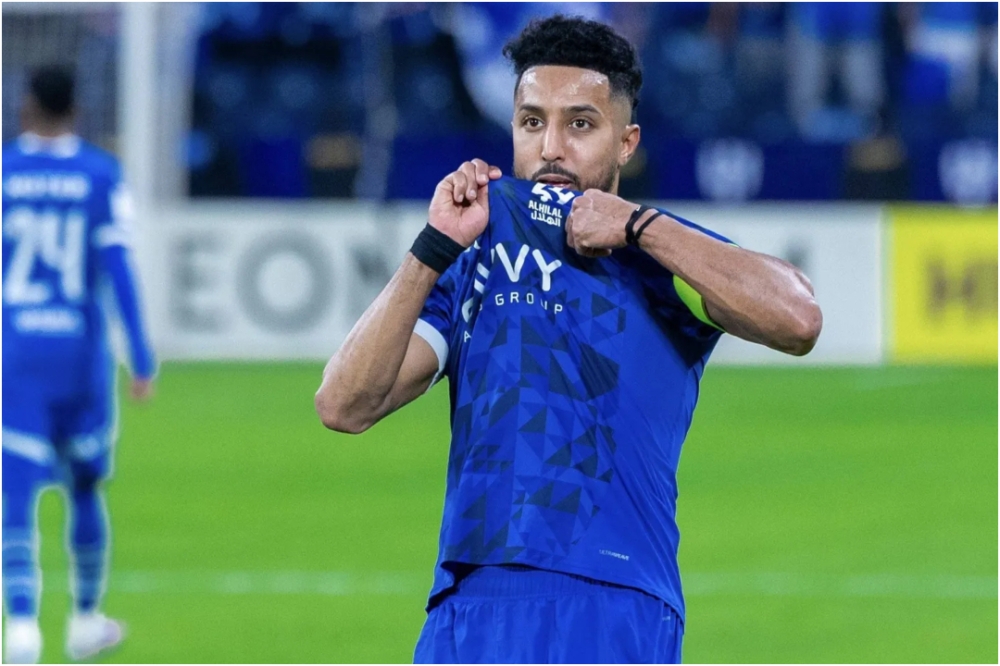 سالم الدوسري.. السهم السعودي يقترب من عرش آسيا 2025