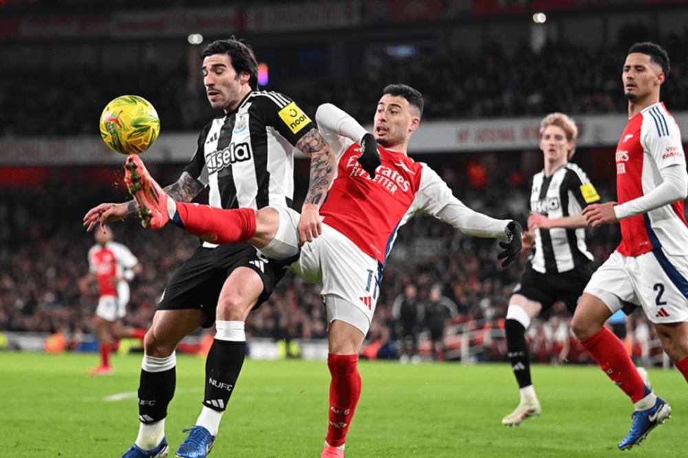 نيوكاسل vs أرسنال في ميزان القيمة السوقية