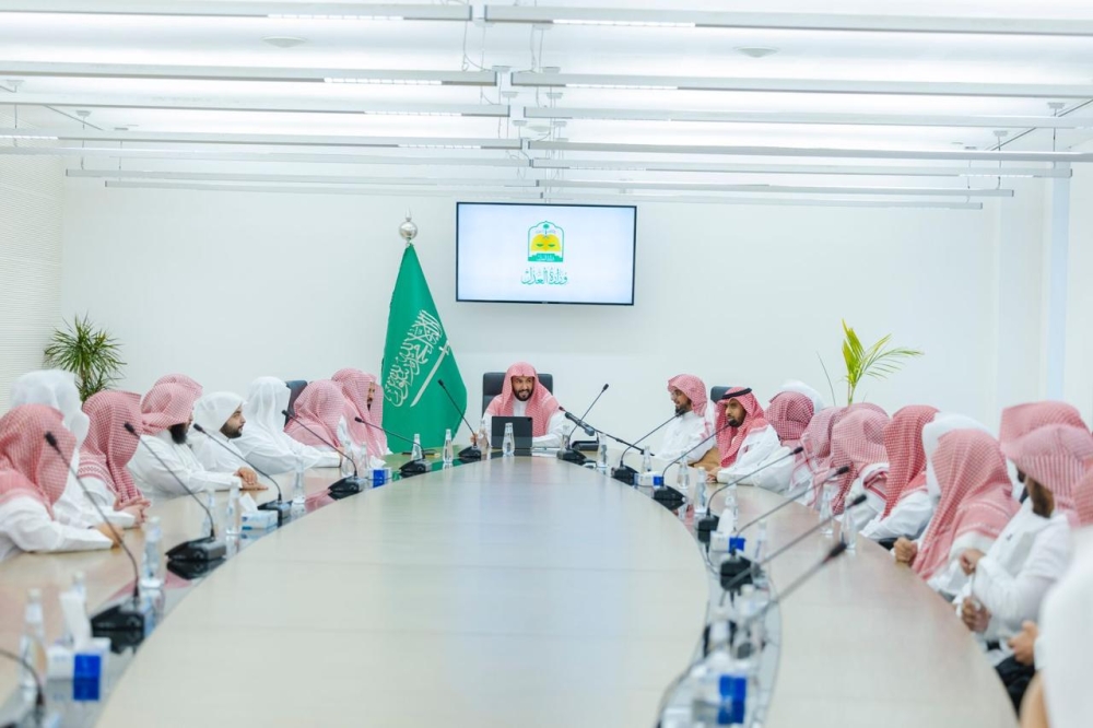 وزير العدل يتابع سير العمل بالمحكمة الجزائية بالرياض - اليوم 