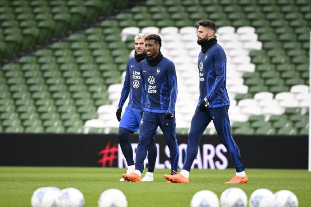 ثنائي دوري روشن في قائمة منتخب فرنسا