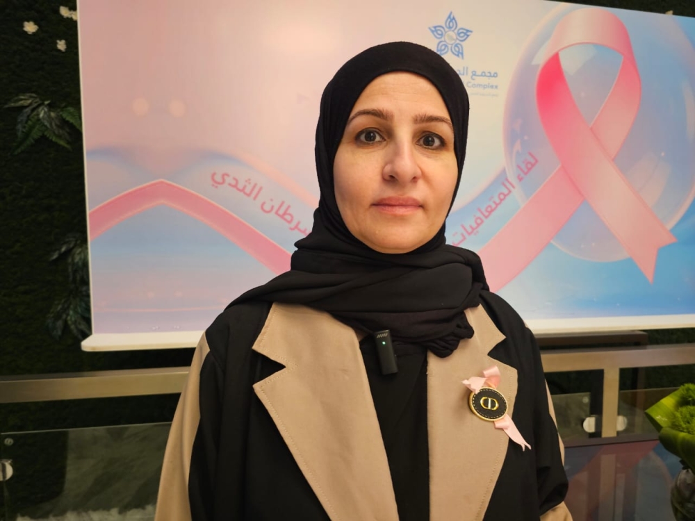 فيديو| متعافية تروي قصة اكتشافها لمرض سرطان الثدي صدفة في عيادة العظام