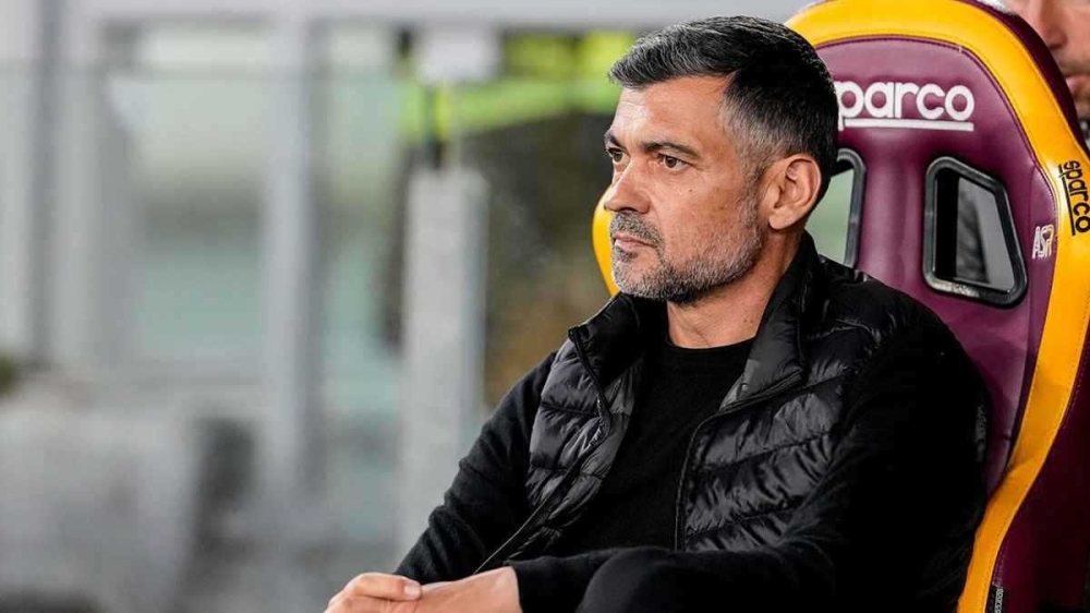 موعد وصول سيرجيو كونسسيساو إلى جدة