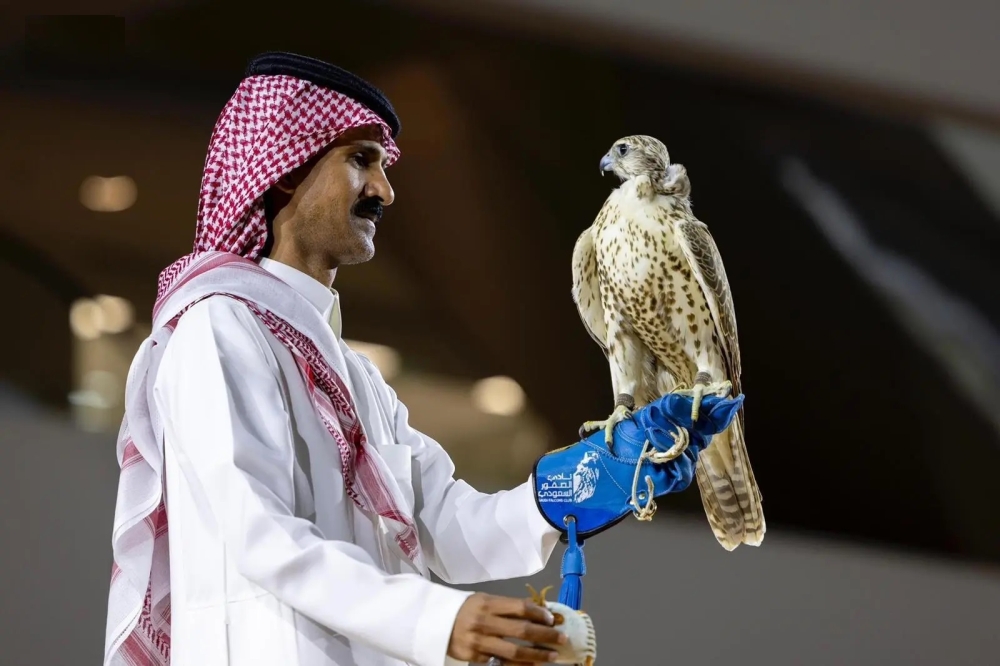 بيع 4 صقور بـ 652 ألف ريال في معرض الصقور والصيد الدولي