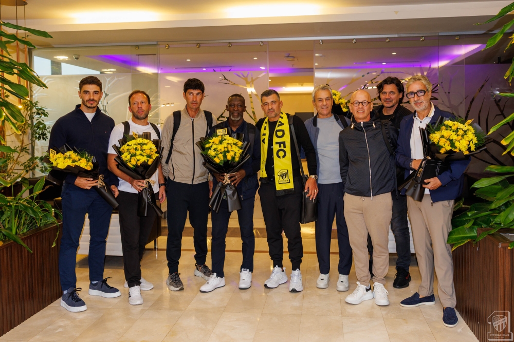سيرجيو كونسيساو يصل جدة لقيادة الاتحاد