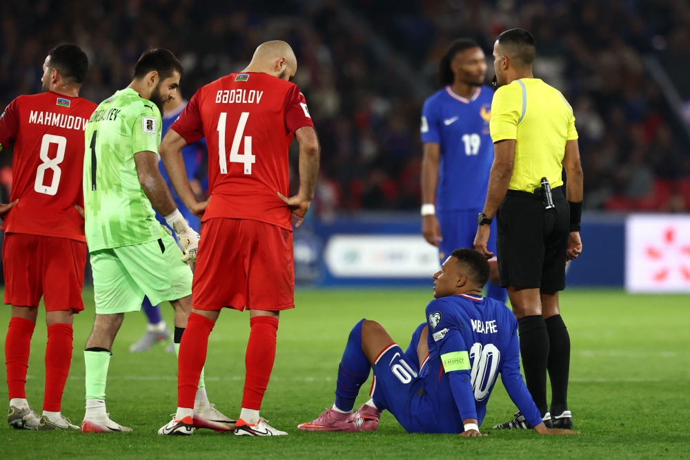 مبابي يغيب عن مباراة فرنسا وأيسلندا بسبب إصابة جديدة