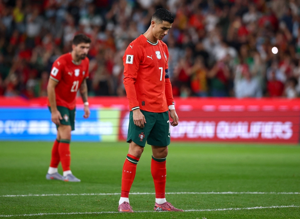 ماذا قال نيفيز عن اهدار رونالدو ركلة جزاء؟