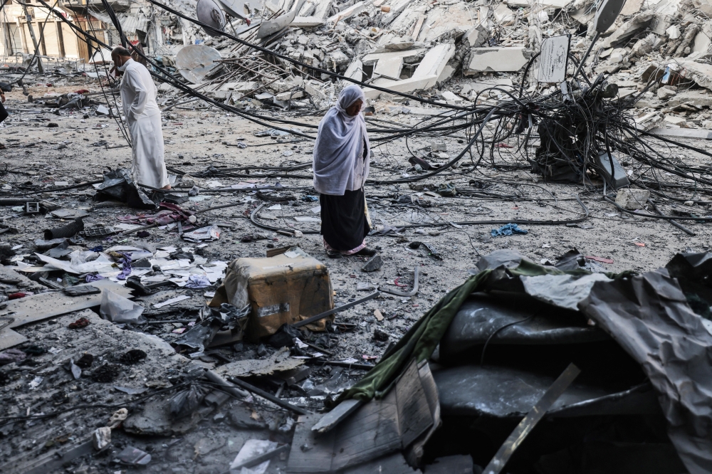 ارتفاع عدد الشهداء الفلسطينيين في العدوان الإسرائيلي على غزة إلى 67,869 شهيدًا