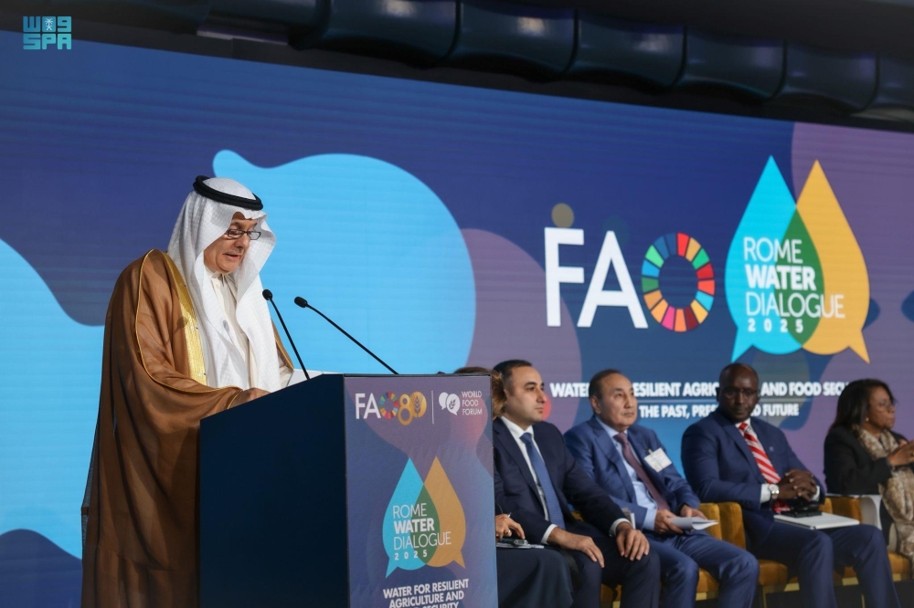 وزير البيئة: المملكة تستهدف خفض تكلفة إنتاج المياه 50%