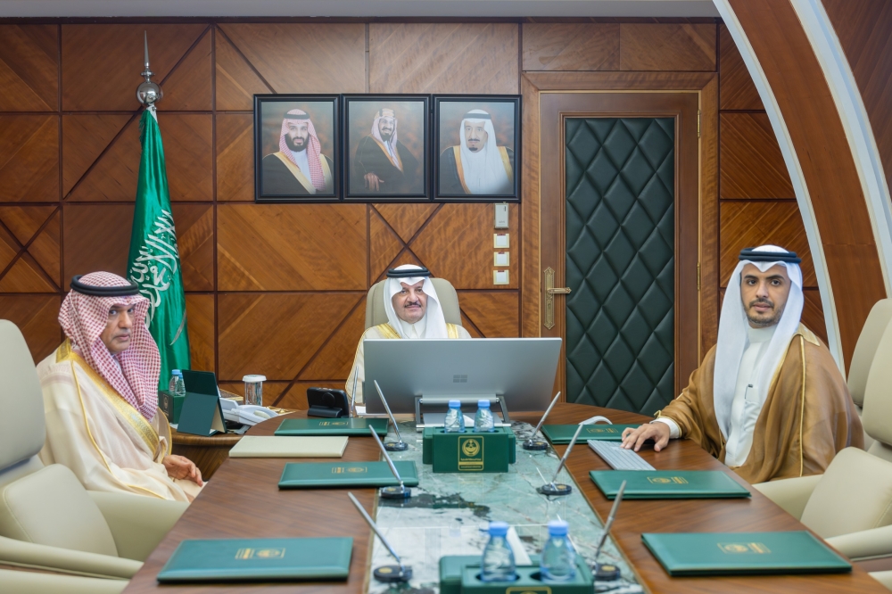 أمير الشرقية يؤكد أهمية ربط تصاميم الميادين بتاريخ المملكة وإرثها الوطني