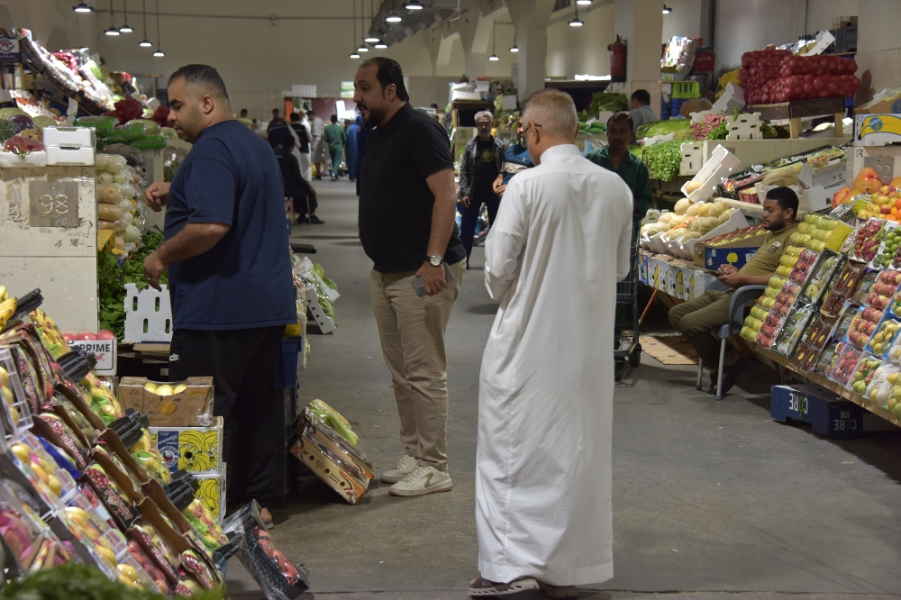 من 25 إلى 60 ريالًا.. سعر كرتون الطماطم يقفز لأكثر من 140% بالشرقية - اليوم