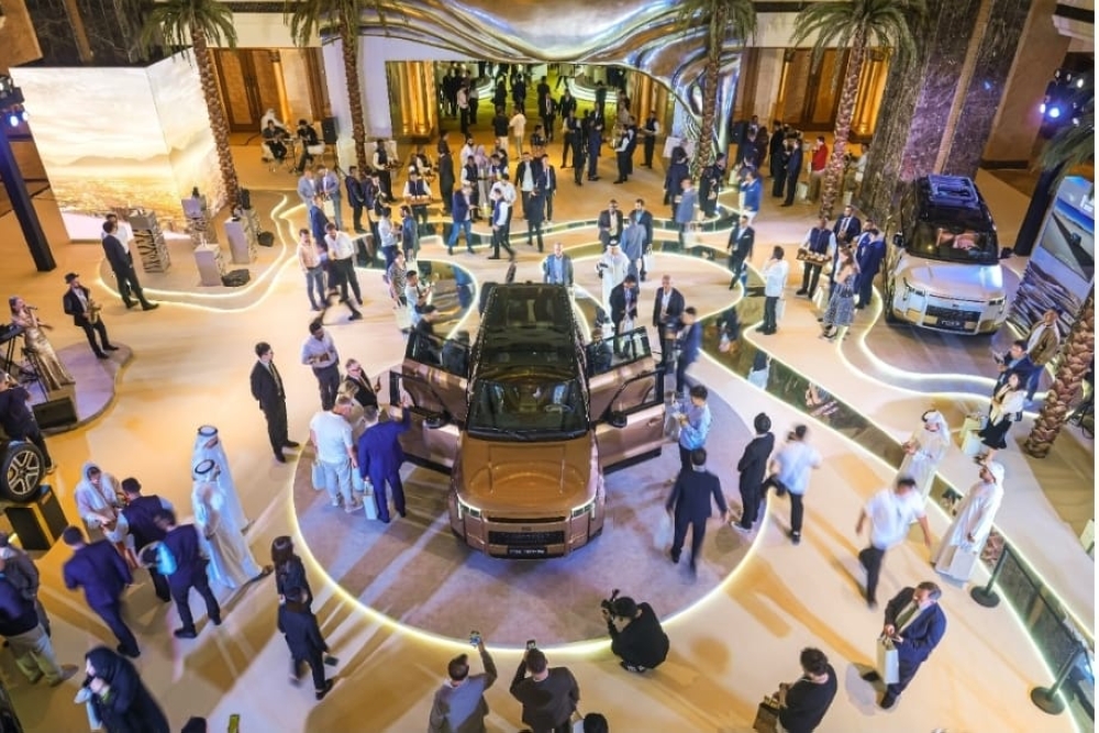 ROX تطلق سيارتها الرائدة الجديدة ADAMAS SUV من أبوظبي