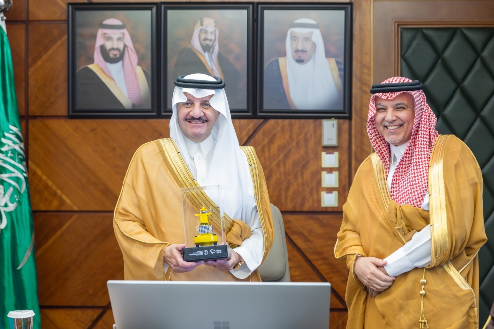 أمير الشرقية يدشن التمرين التعبوي “استجابة 18” بمشاركة 46 جهة مختلفة - اليوم