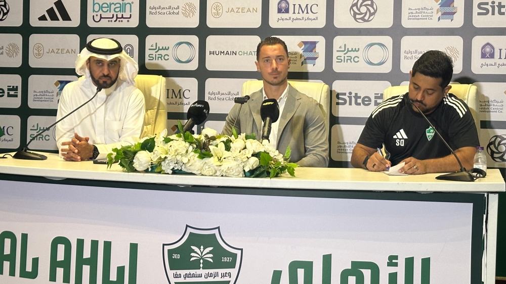 يايسله: الوقت ضيق قبل مواجهة الرياض.. ولا تسألوني عن الاصابات