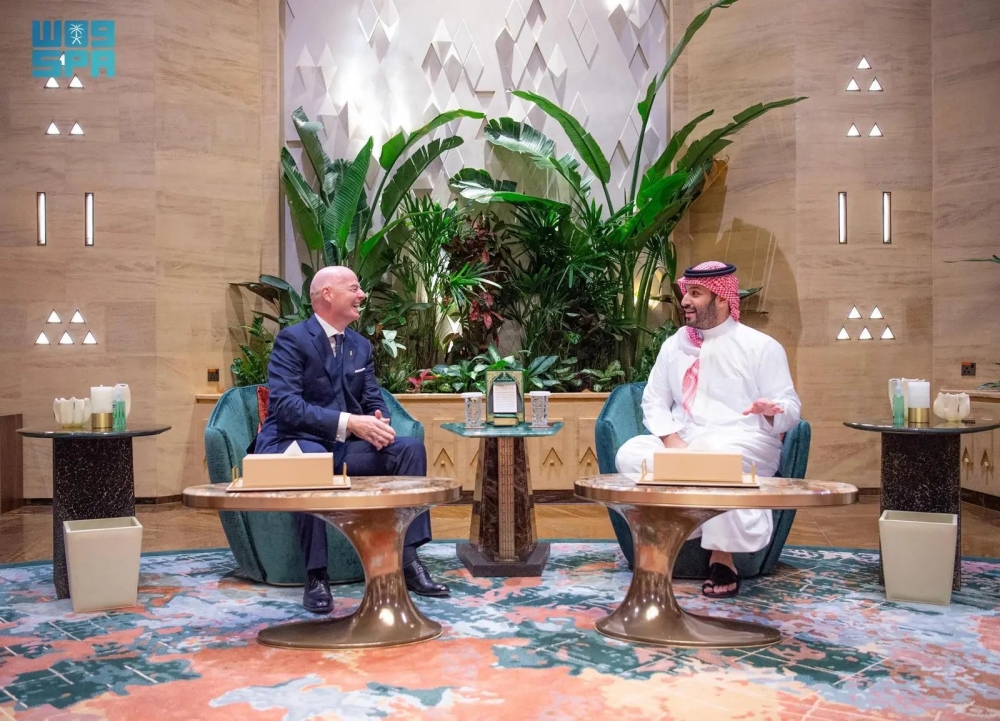 عاجل.. سمو ولي العهد يلتقي رئيس الاتحاد الدولي لكرة القدم