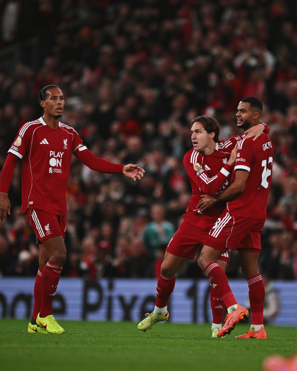 ثنائي ليفربول يغيب عن مواجهة أستون فيلا