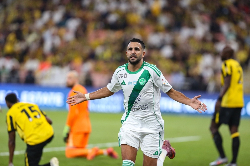محرز.. رجل المناسبات الكبرى في الأهلي 