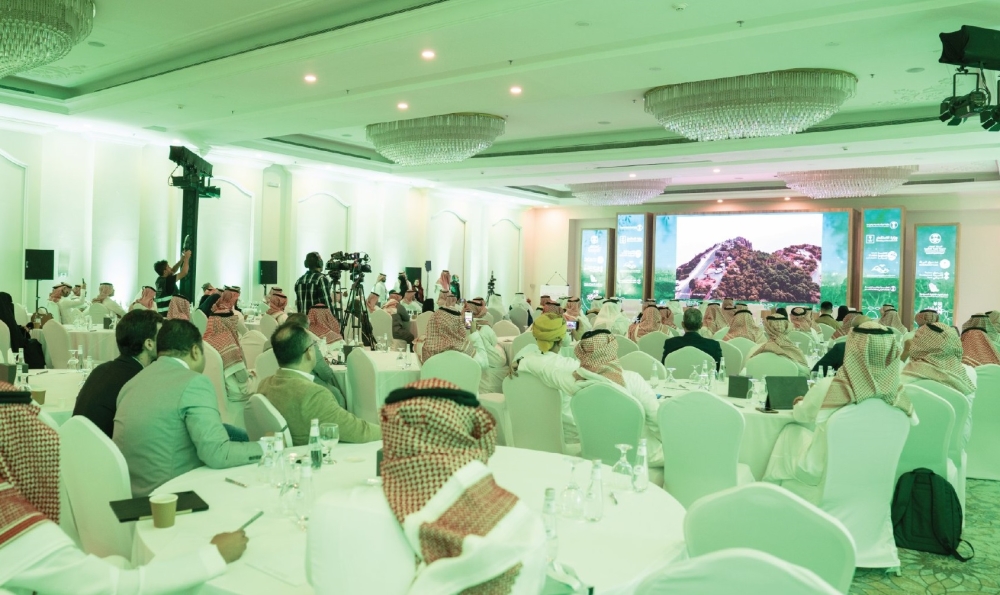 'الغطاء النباتي'.. فرص استثمارية بقيمة 500 مليون لتعزيز السياحة البيئية
