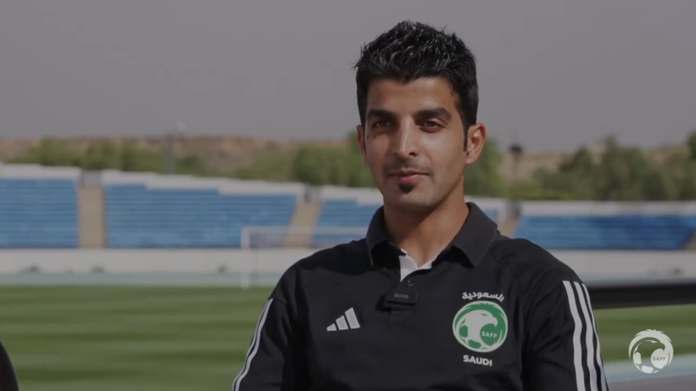 عبدالله الشهري حكم 'فيديو' العراق والبحرين