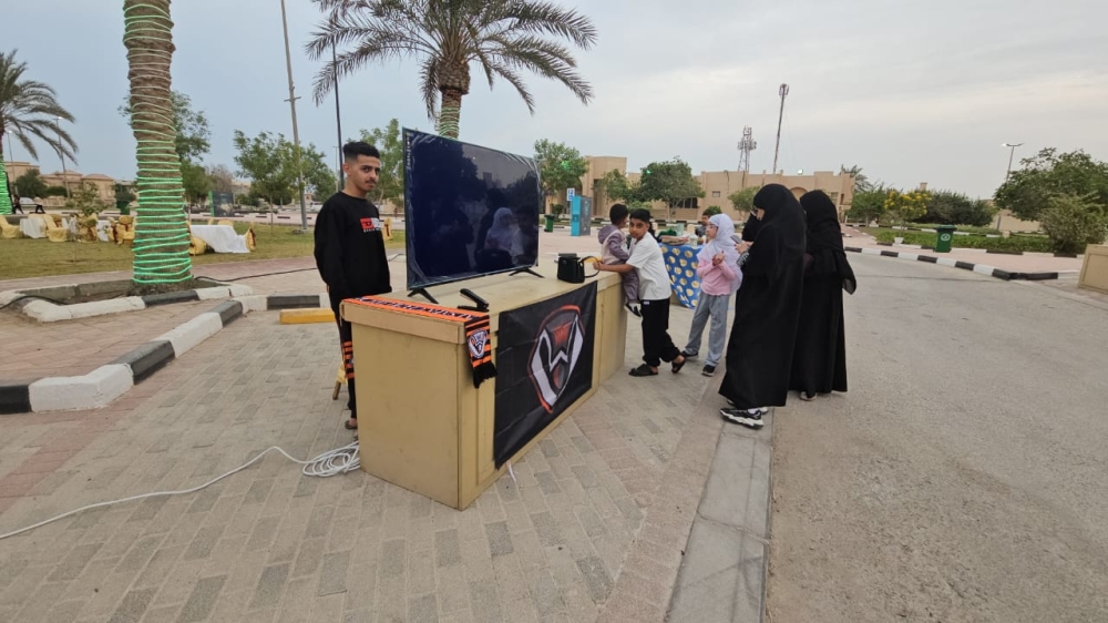  55 ركنًا.. «حامض حلو» تدعم المزارعين والحرفيين في صفوى - اليوم 