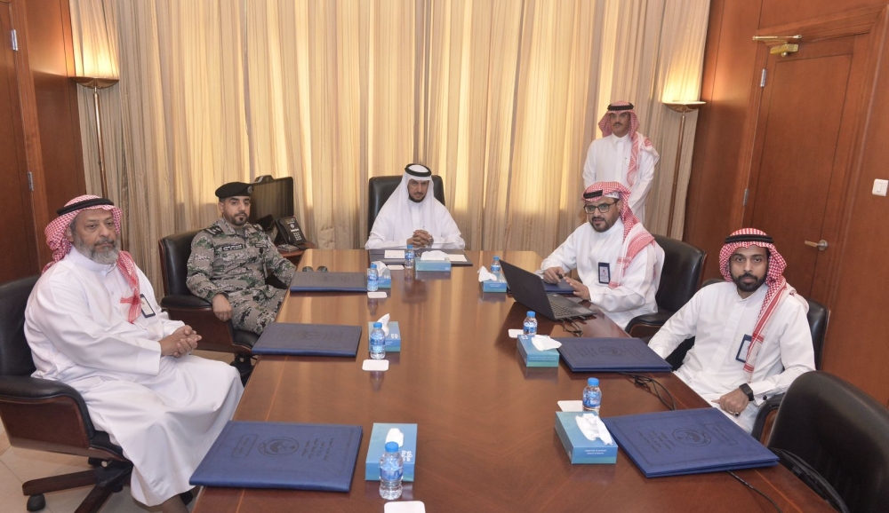 محافظ القطيف يلتقي مدير فرع تراحم الشرقية ويطّلع على خدمات النزلاء