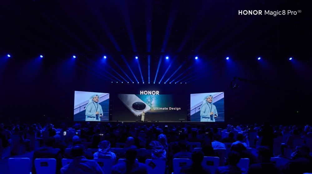 علامة HONOR تكشف عن هاتف MAGIC8 PRO في السعودية خلال حفل إطلاق استثنائي في 