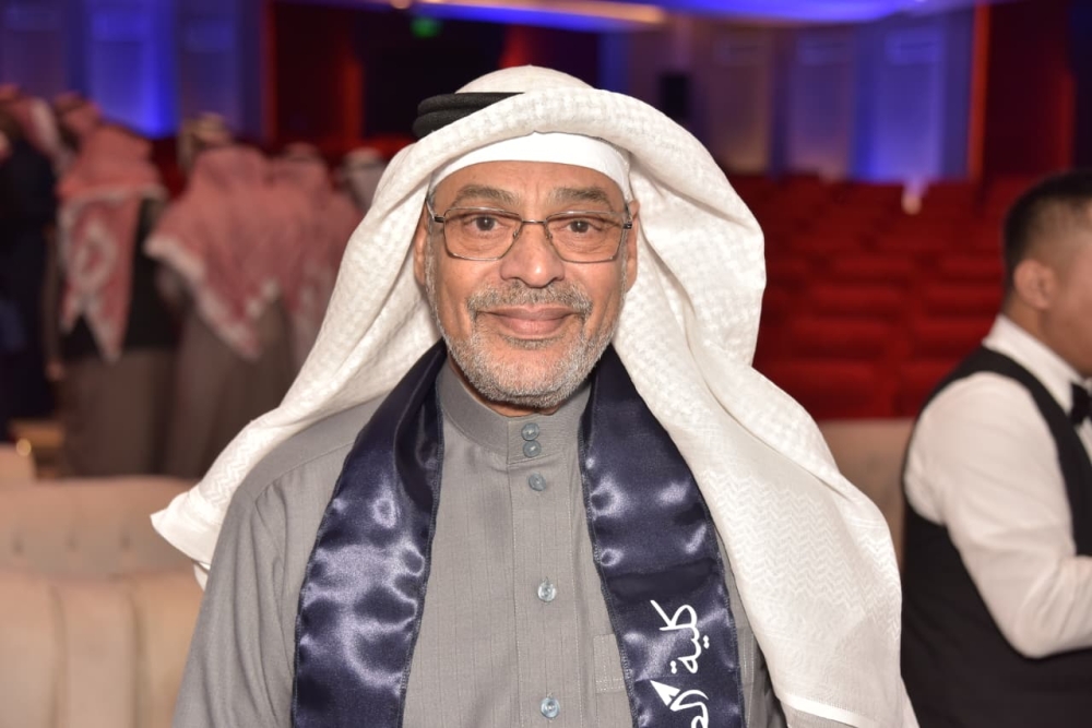 الدكتور عامر الأرضي