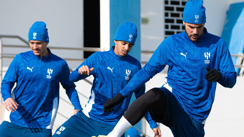 أجانب الهلال في مواجهة الشارقة 