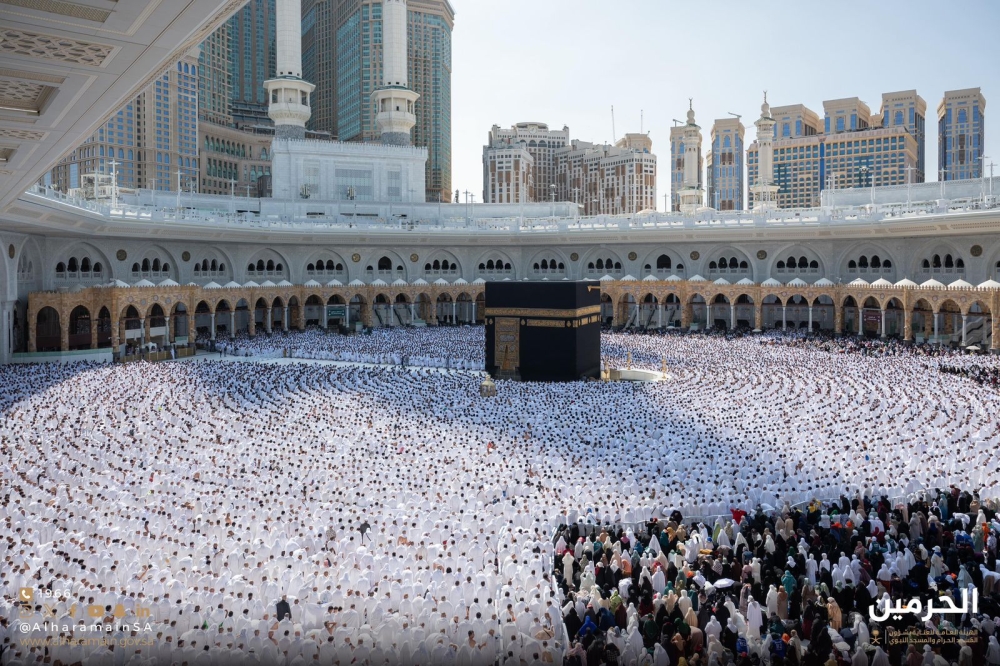 117 دقيقة متوسط رحلة العمرة… 94٪ من المعتمرين يؤدون الطواف في صحن المطاف