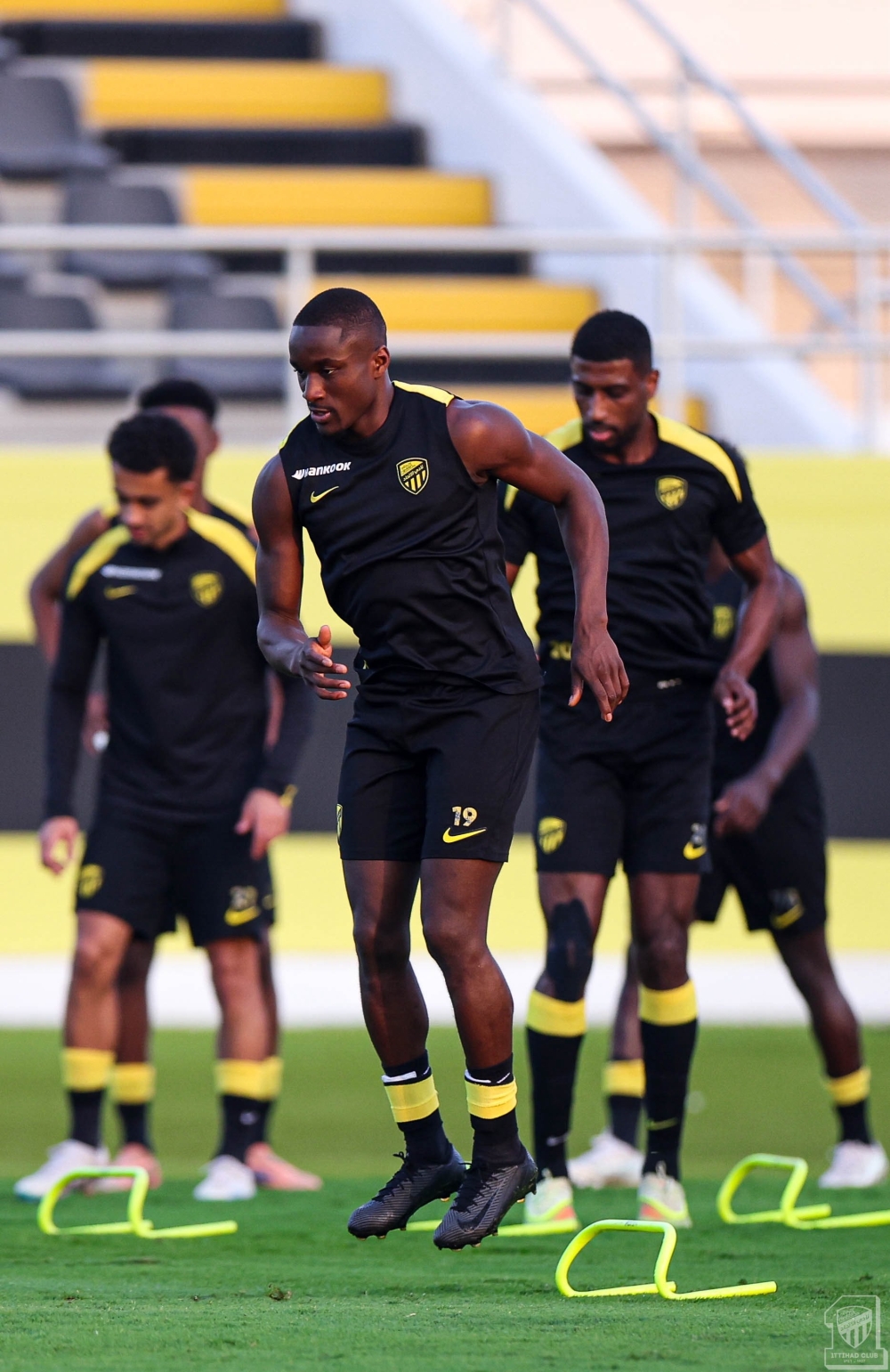 الجمعة.. الاتحاد ضيف ثقيل على الخلود