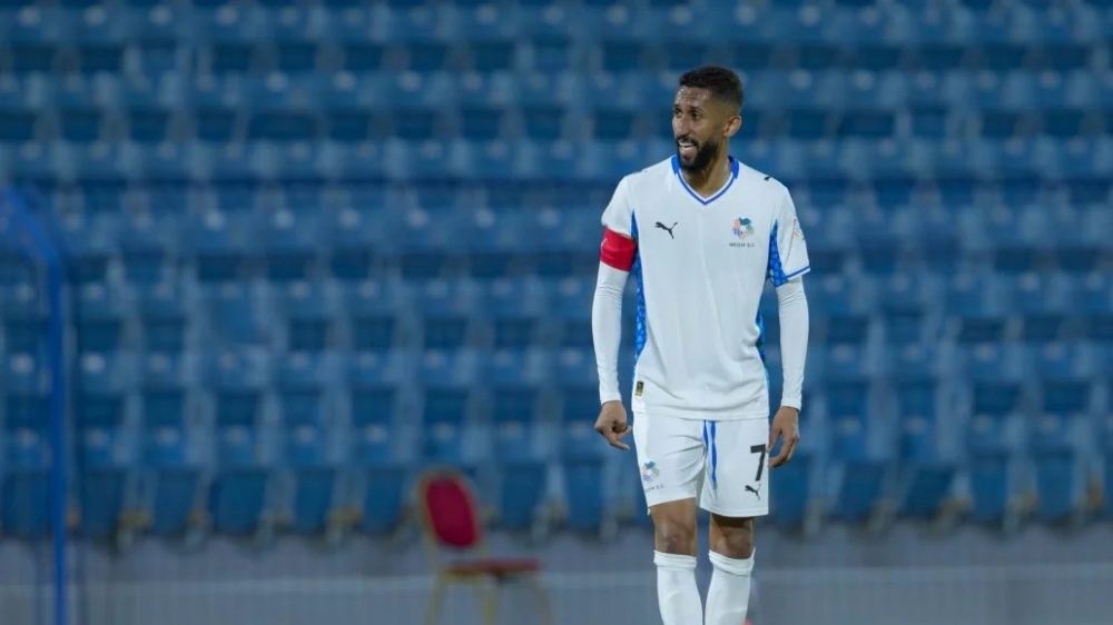 سلمان الفرج يخوض أول مباراة رسمية ضد الهلال