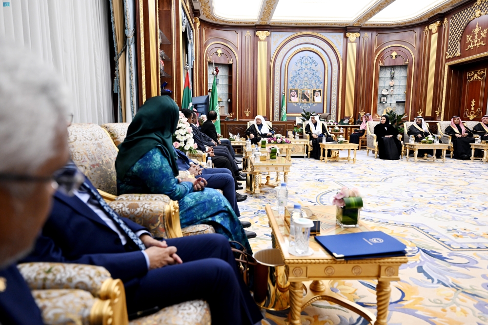  رئيس مجلس الشورى يعقد جلسة مباحثات مع رئيس مجلس الشعب في المالديف - واس
