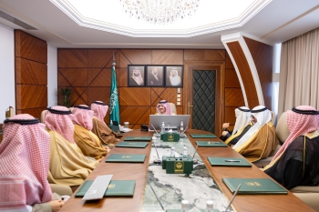 أمير المنطقة الشرقية يستقبل رئيس مجلس إدارة جمعية كنف ويطّلع على برامجها الصحية