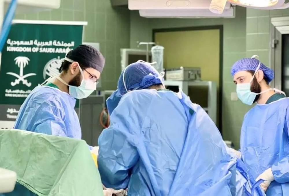 في 5 دول.. مركز الملك سلمان للإغاثة يقدم مساعدات غذائية وطبية جديدة
