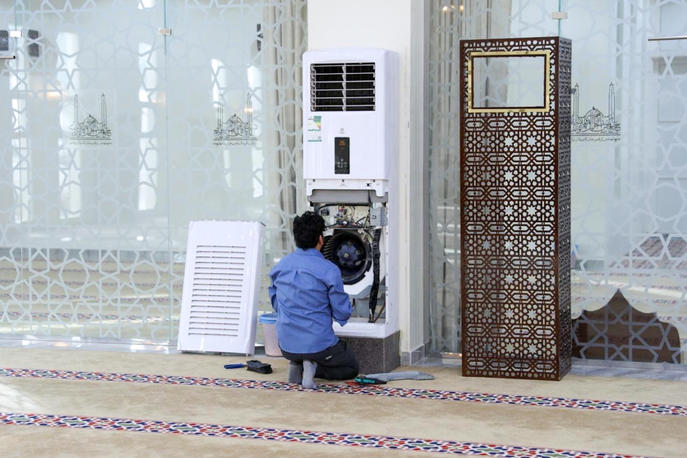 102 عملية صيانة تستهدف 18,691 مسجدًا وجامعًا استعدادًا لرمضان 1447هـ