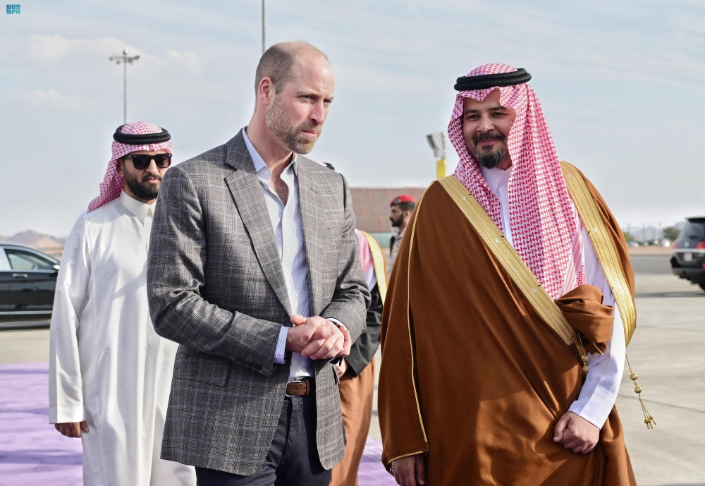 ولي عهد بريطانيا يغادر محافظة العلا