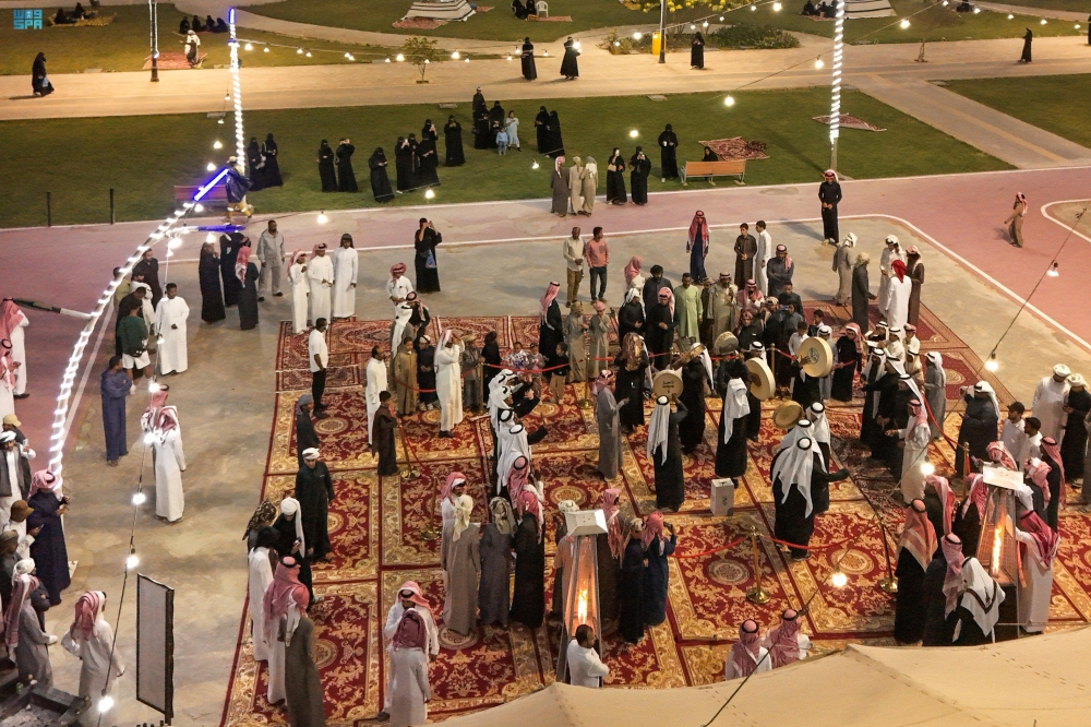صور| 