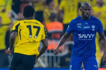 الهلال والاتحاد في مباراة سابقة