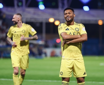 لاعب النصر أيمن يحيى