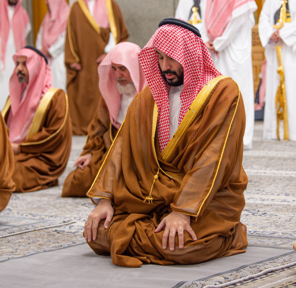 سمو ولي العهد يزور مسجد قباء في المدينة المنورة