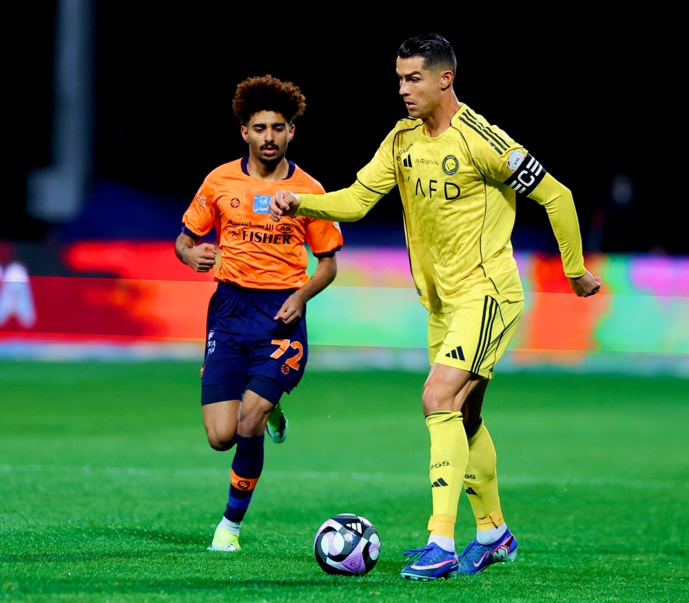 عاجل .. النصر يحبط مفاجأة الفيحاء ويتصدر دوري روشن