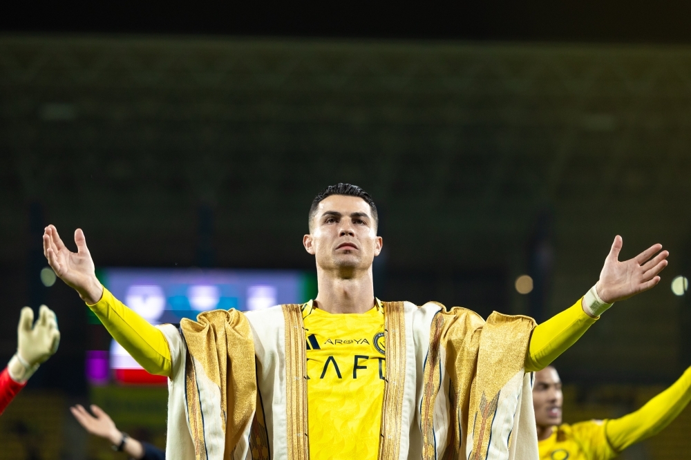 عاجل .. موقف رونالدو من مباراة النصر ونيوم