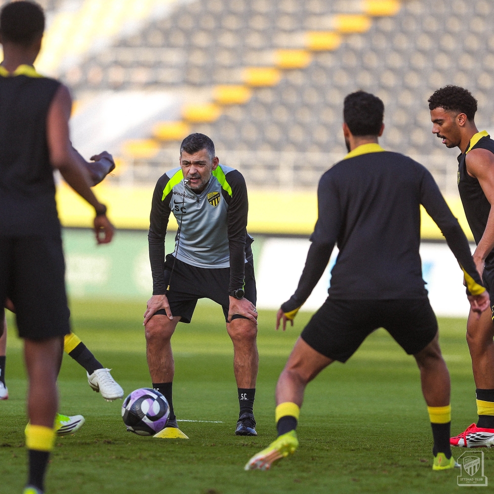 عاجل .. لاعب الاتحاد خارج الديربي أمام الأهلي