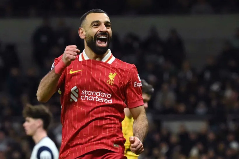 عاجل .. إنجاز تاريخي جديد لمحمد صلاح بقميص ليفربول