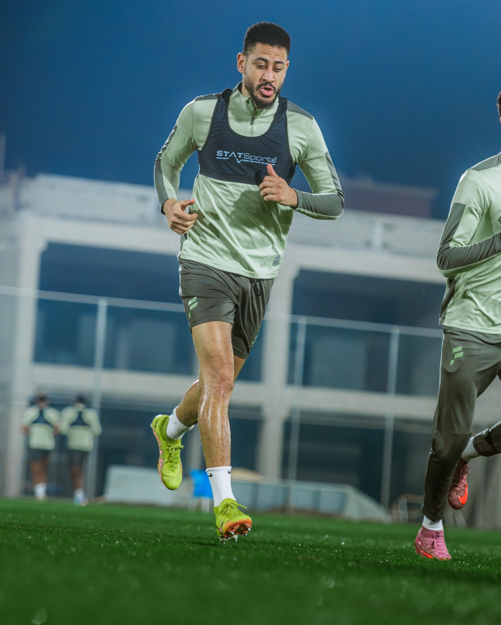 عاجل ..دفعة قوية للفتح قبل مواجهة الهلال